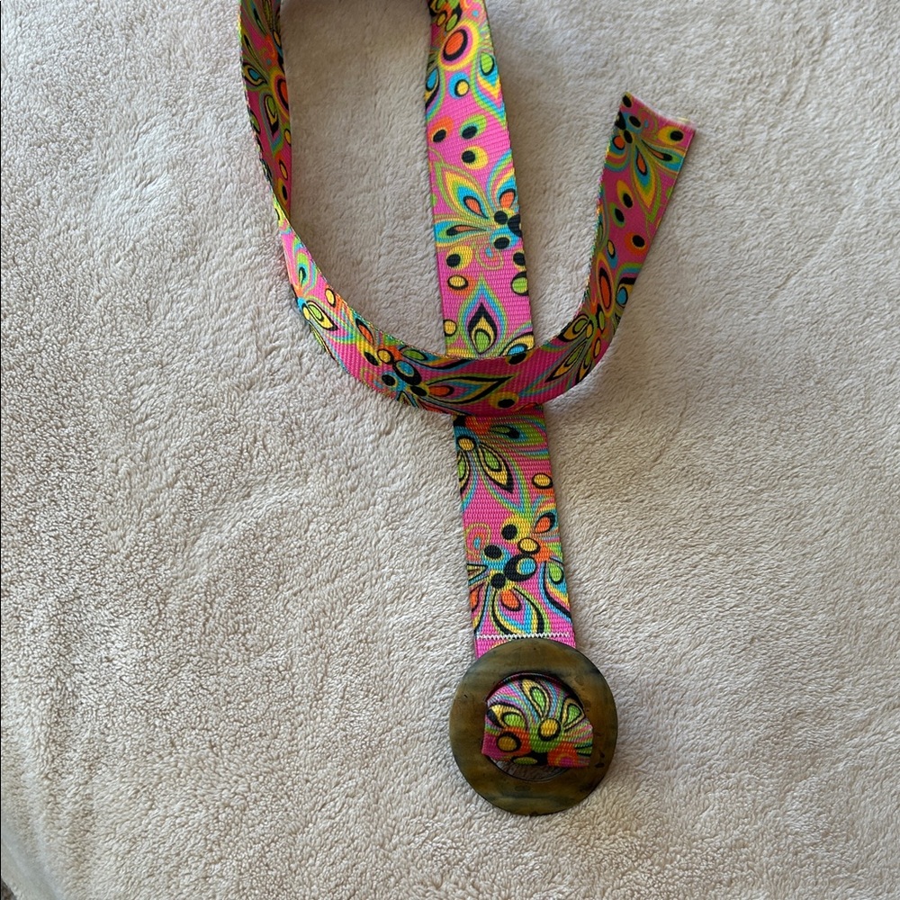 Vibrant Pink Patterned Women's Belt